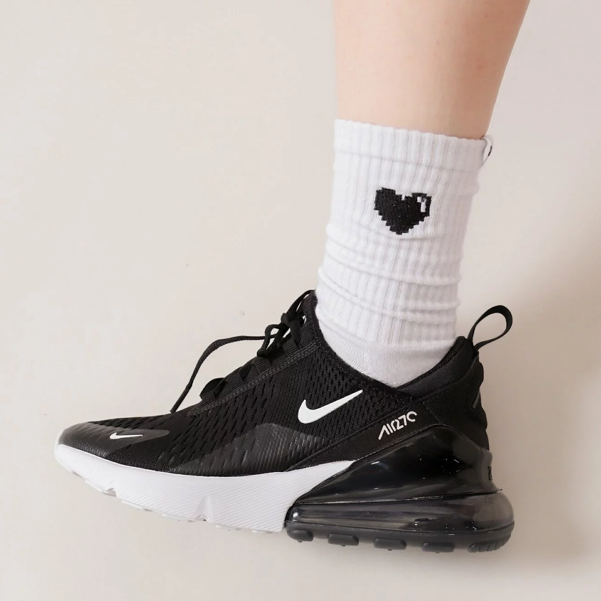 Nike 27 air hot sale max womens black