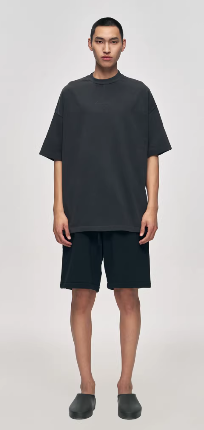 FEAR OF GOD ESSENTIALS SIGNATURE 90'S T-SHIRT