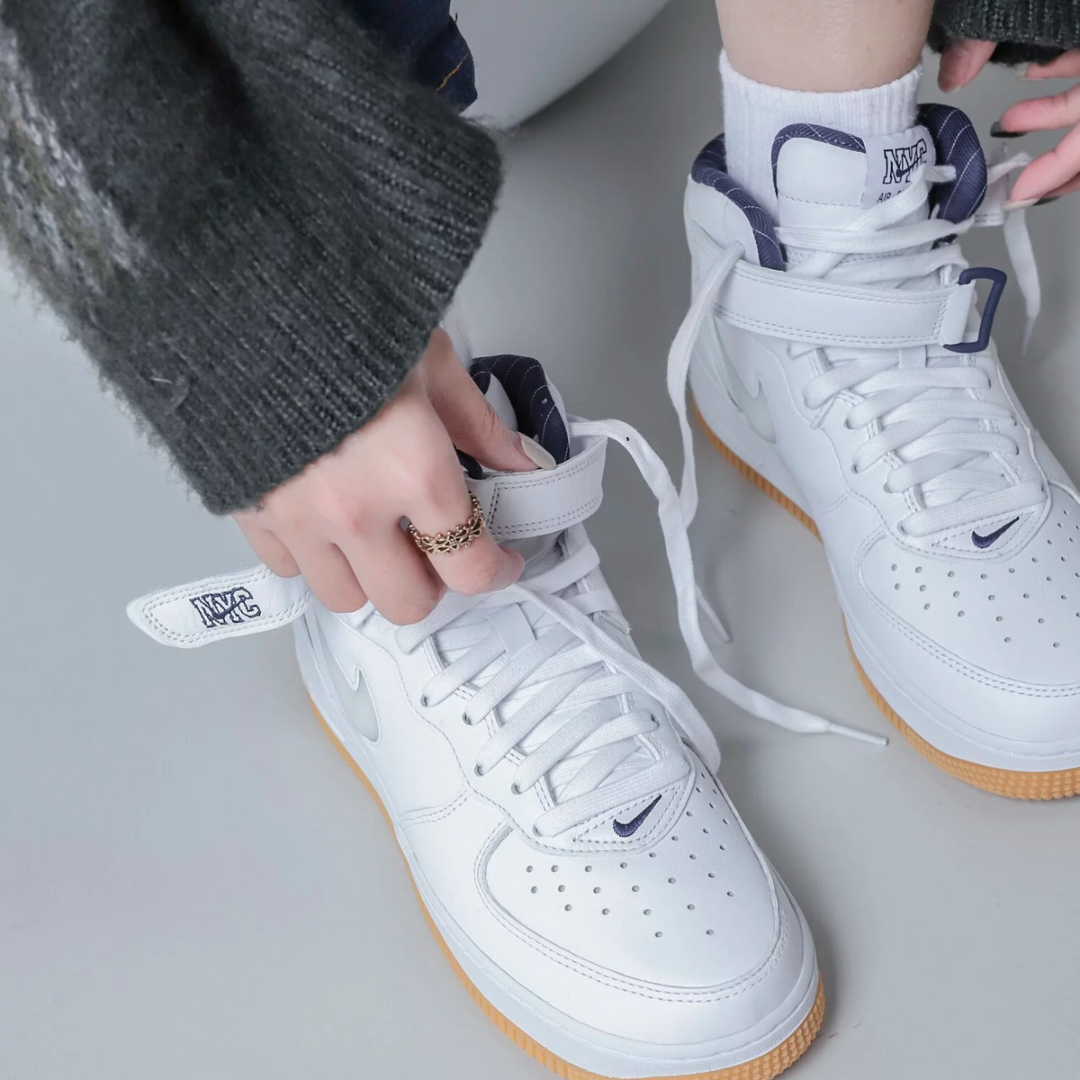 Nike Air Force 1 Mid QS Jewel NYC [DH5622-100] – hyped.