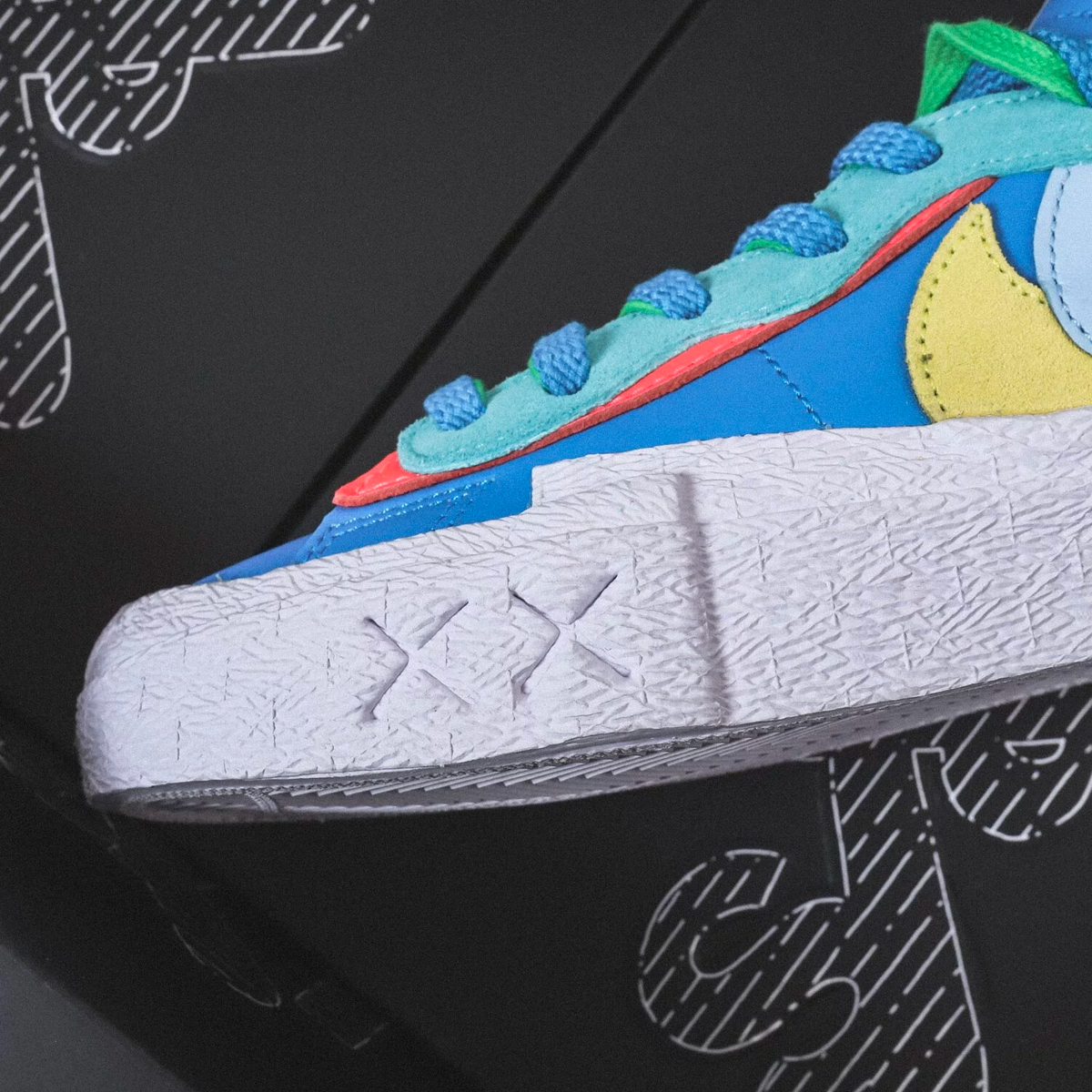 KAWS x Sacai x Nike Blazer Low Neptune Blue [DM7901-400] – hyped.