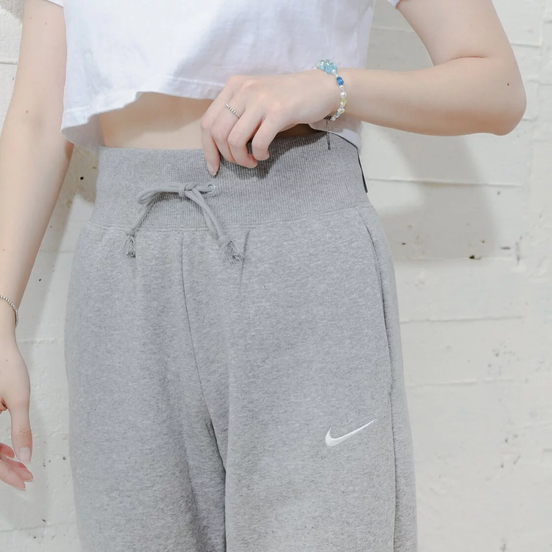 Custom Logo Oversized Plain High Waisted Fleece Women Baggy Sweatpants  Ladies Joggers Mujer Track Pants Women Sport Joggers - China Pants for  Women and Sweat Pant price