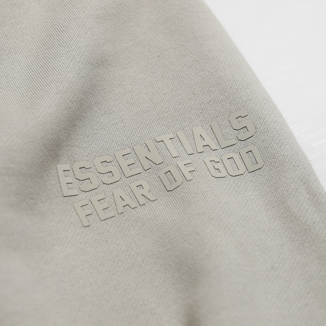 Quần thể thao Fear Of God Essentials [130BT222023F]