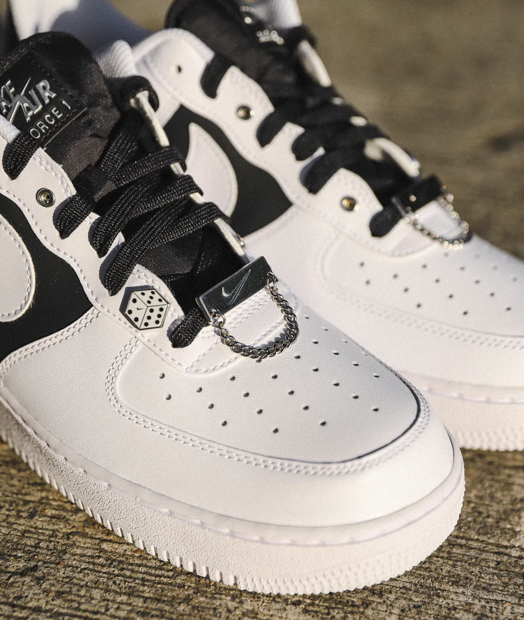 NIKE AIR FORCE 1 '07 PRM 【DA8571-100】AF1