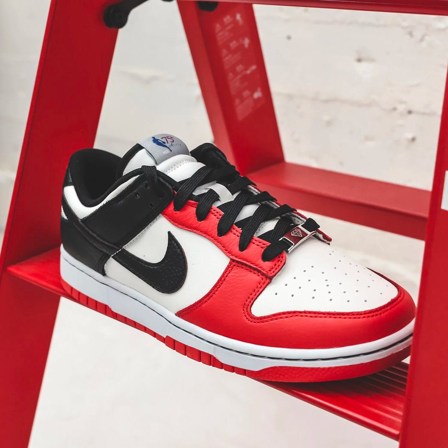 Nike Dunk Low NBA 75th Anniversary EMB Chicago [DD3363-100] – hyped.