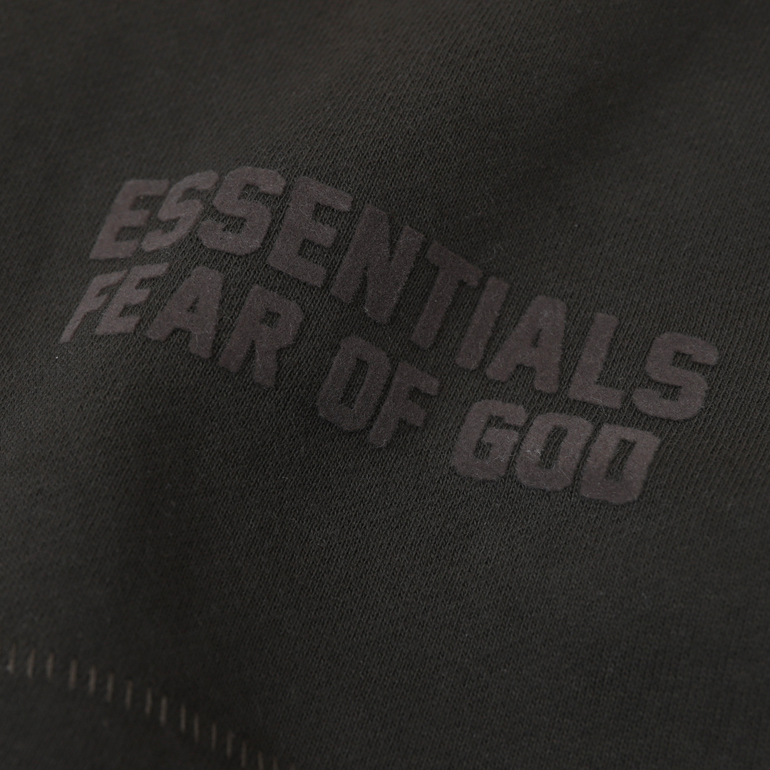Quần short nỉ Fear Of God Essentials [160SU22200]