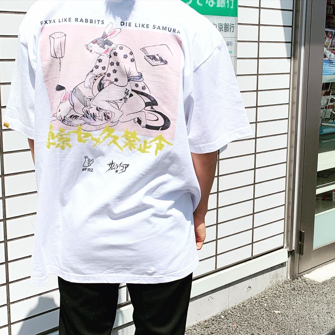 Áo phông thun thỏ FR2 x Samurai 