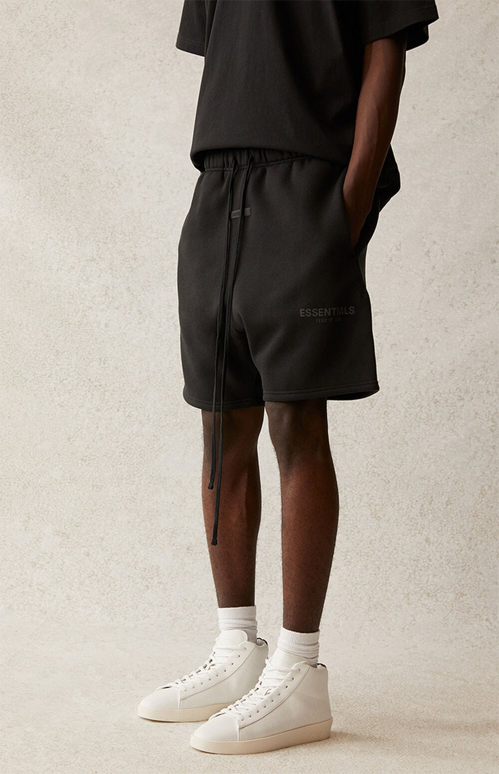 [NEW SS22] FEAR OF GOD FOG Essentials 3M Black Logo Sweat Short (CORE Collection)